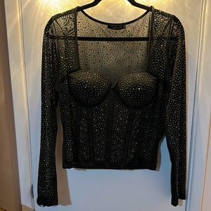Talent; 1XL; Black long sleeve top with sequins and built in bra